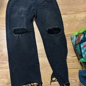 Black Distressed Jeans